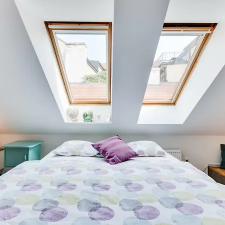 Charles Bridge Loft Prága